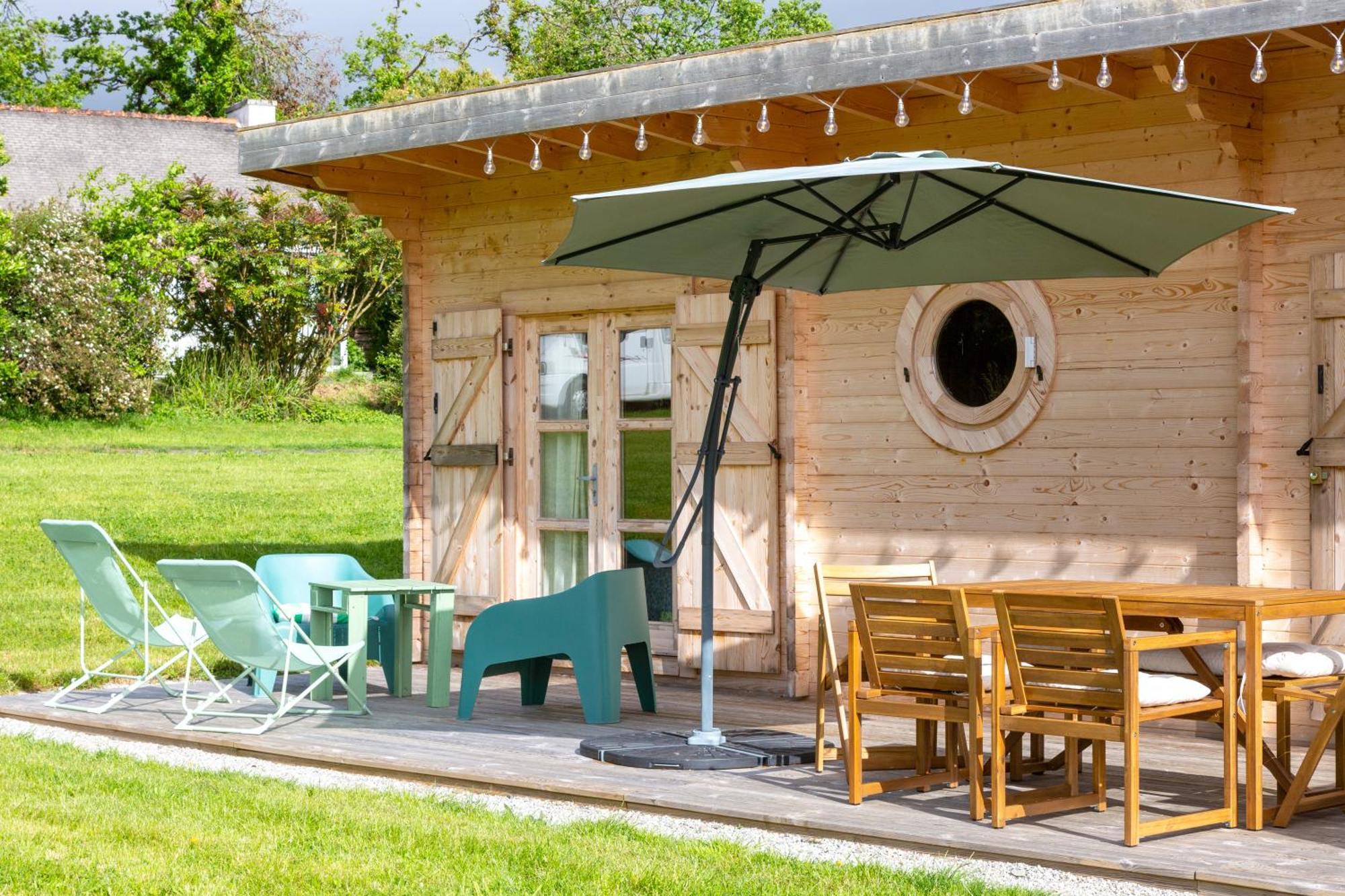 Chalet 4 Pers Landeleau 2Kms Canal Kültér fotó
